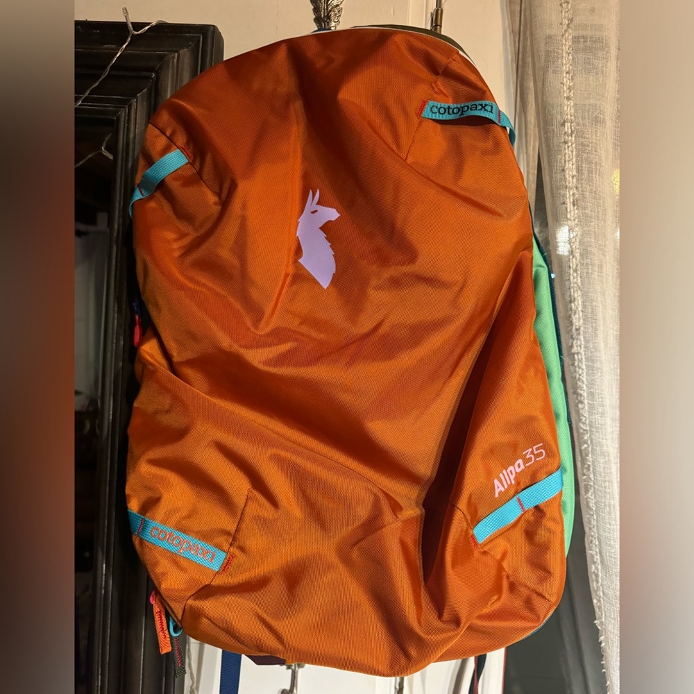 NWOT Cotopaxi Allpa 35L Travel Pack Del Dia Travel Backpack